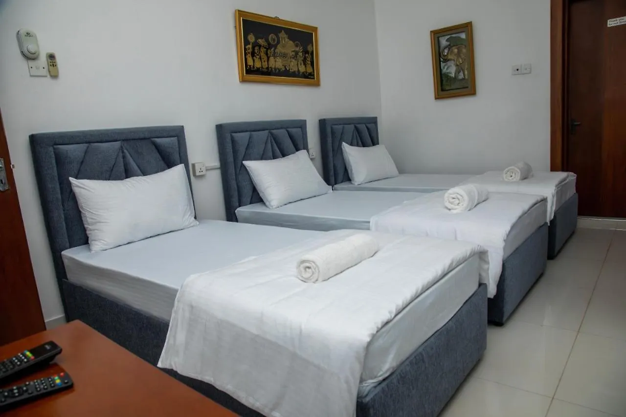 Funk Bunks - By The Lake Kandy