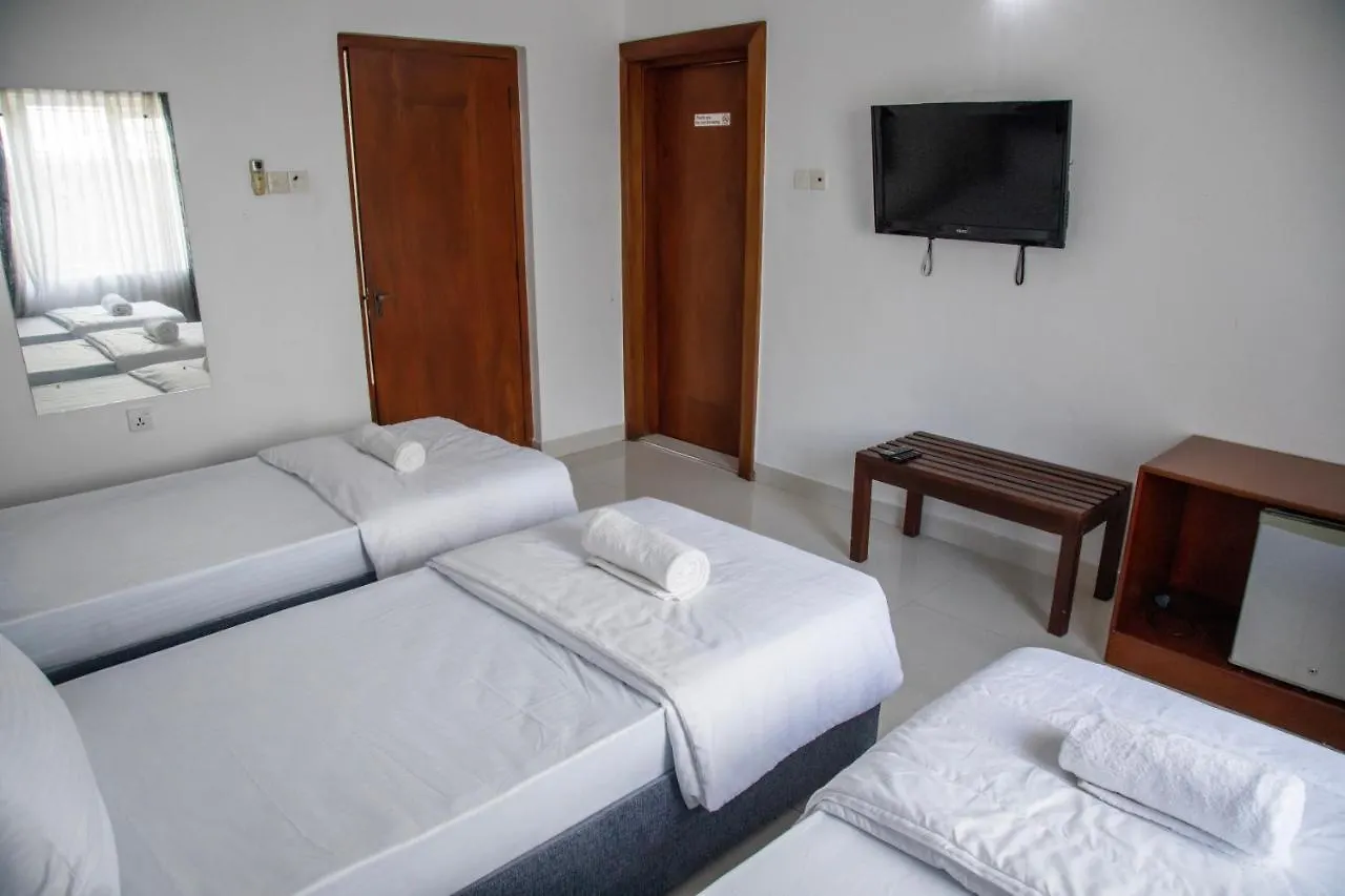 Funk Bunks - By The Lake Kandy 0*,